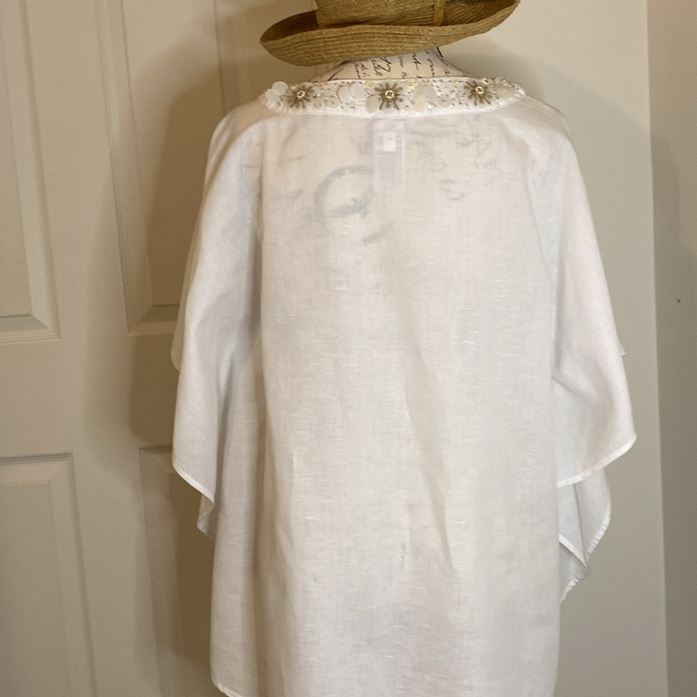 Chico’s Beaded Embellished Beach Linen top - Chico’s size 2 - Picture 4 of 6
